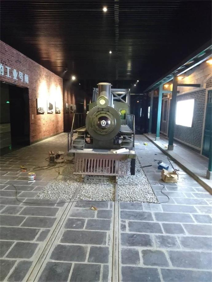 玉屏蒸汽火车模型